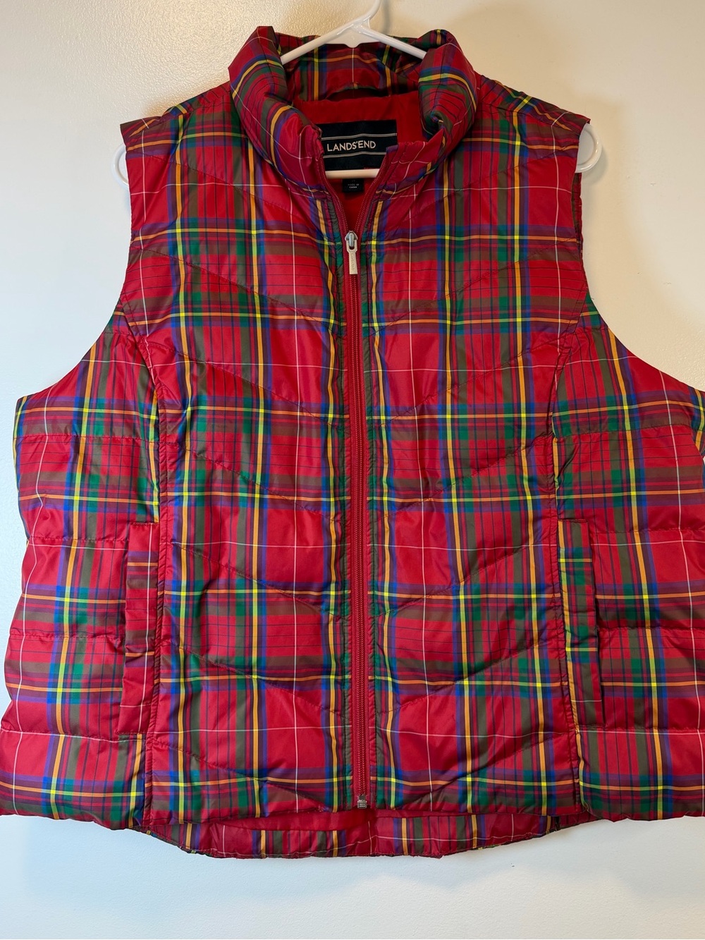 Lands' End Red Tartan Plaid Quilted Down Feathers Puffer Vest Women’s XL Petite